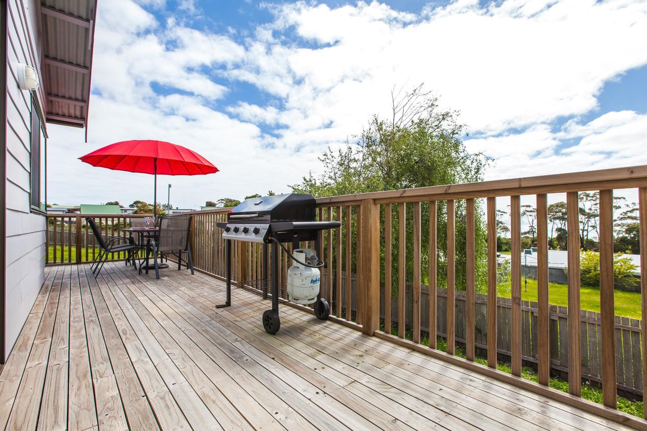 Bircoo Cottage Beach And Golf Getaway Бридпорт Екстериор снимка